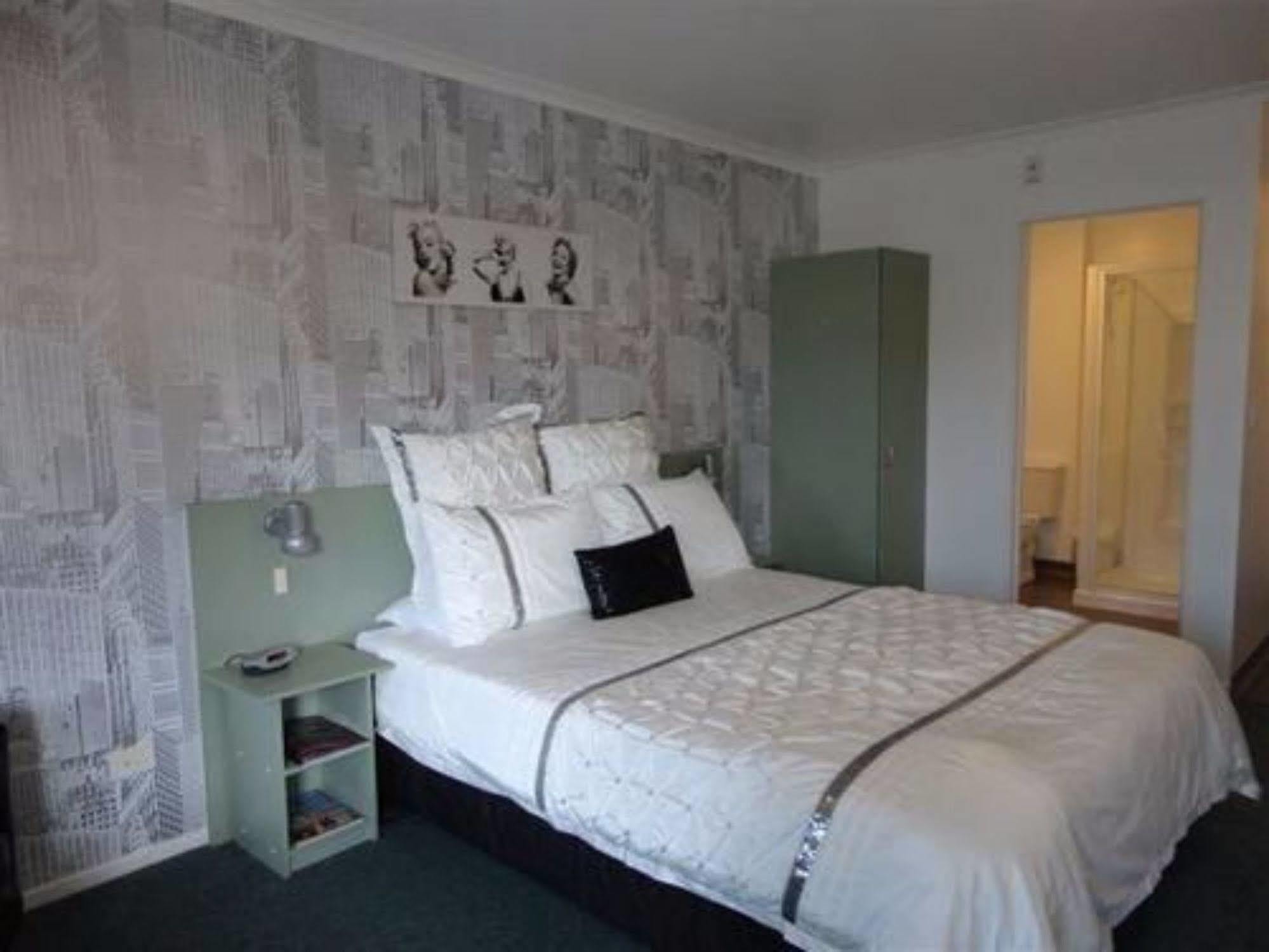 Asure Abode On Courtenay Motor Inn New Plymouth Dış mekan fotoğraf